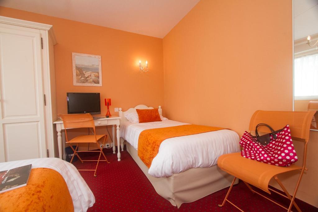 Les Hirondelles Hotell Les Sables-dʼOlonne Rum bild