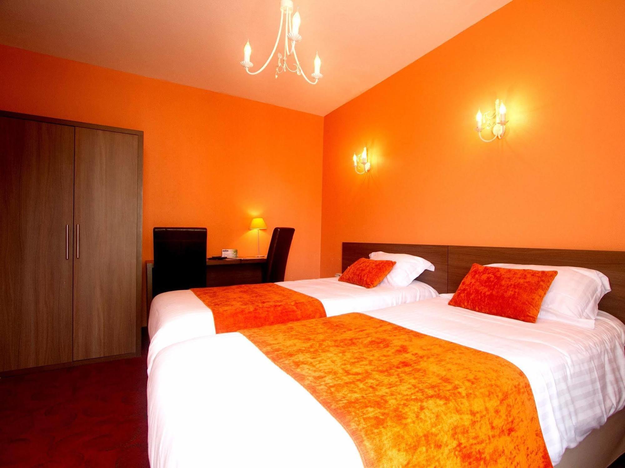 Les Hirondelles Hotell Les Sables-dʼOlonne Exteriör bild